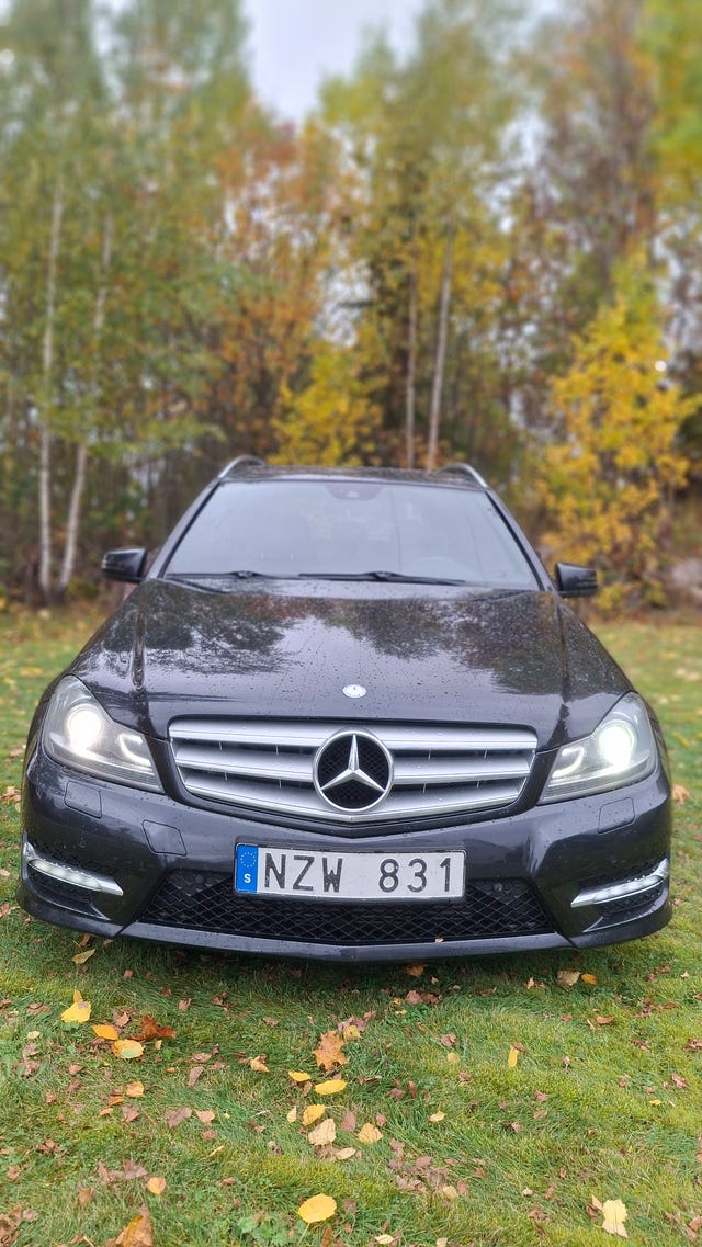 Mercedes-Benz C220 2013