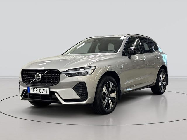 Volvo XC60 2025