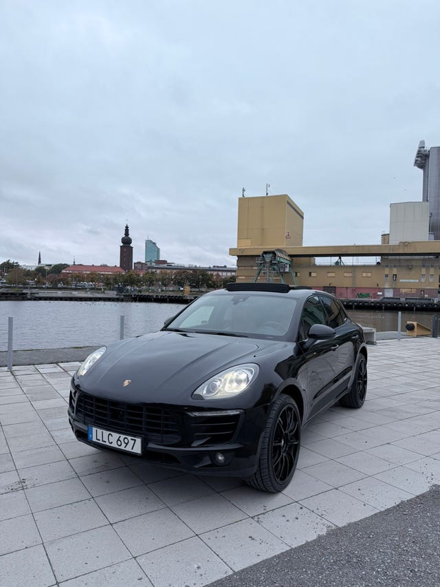 Porsche Macan S 2015