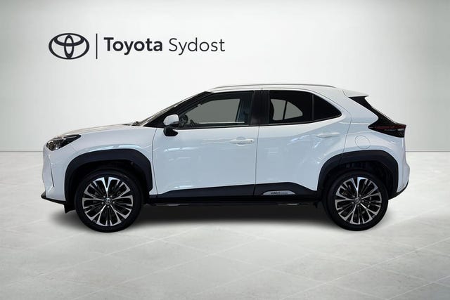 Toyota Yaris Cross 2022 – bild 3