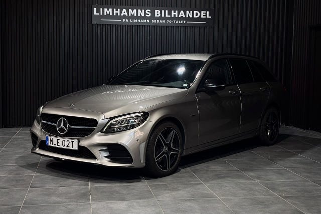 Mercedes-Benz C300 2021