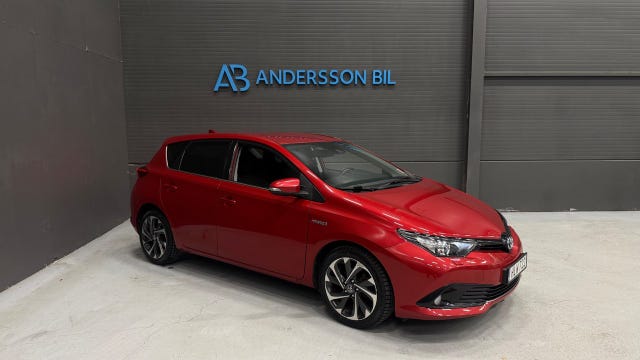 Toyota Auris 2016