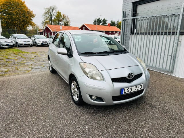 Toyota Yaris 2011