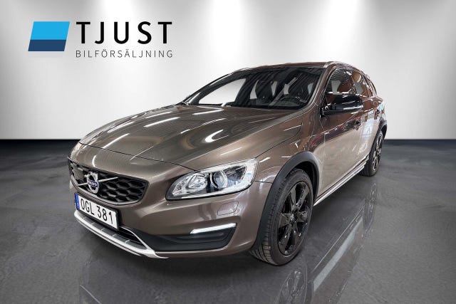 Volvo V60 Cross Country 2017