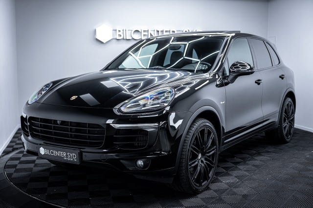 Porsche Cayenne 2015