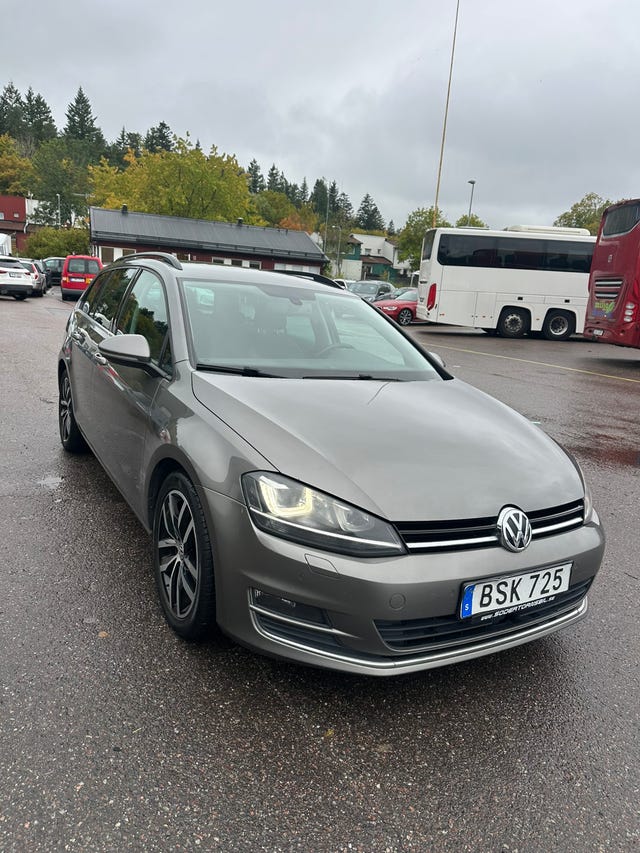 Volkswagen Golf VII 2014