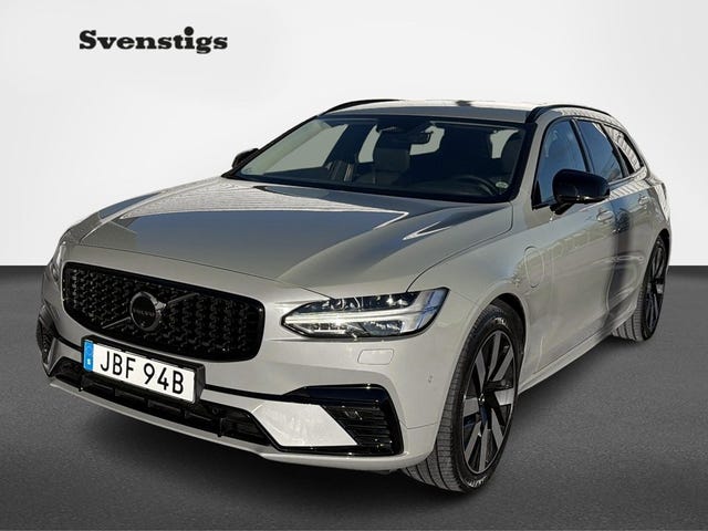 Volvo V90 2025