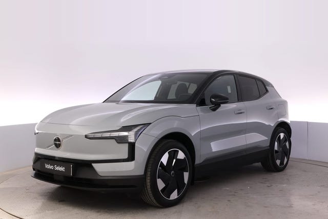 Volvo EX30 2025