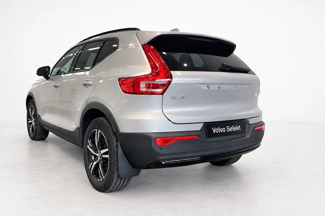 Volvo XC40 2025 – bild 2