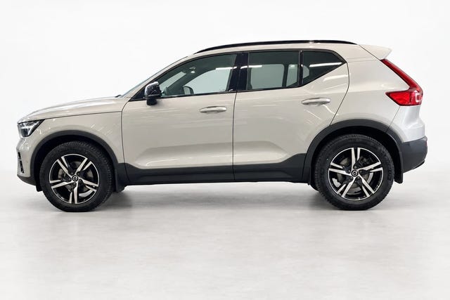 Volvo XC40 2025 – bild 3