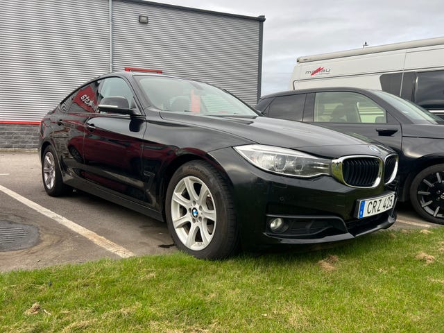 BMW 318d 2015