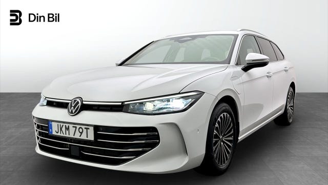 Volkswagen Passat 2025