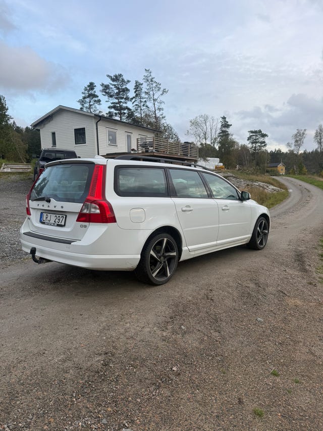 Volvo V70 2011 – bild 3