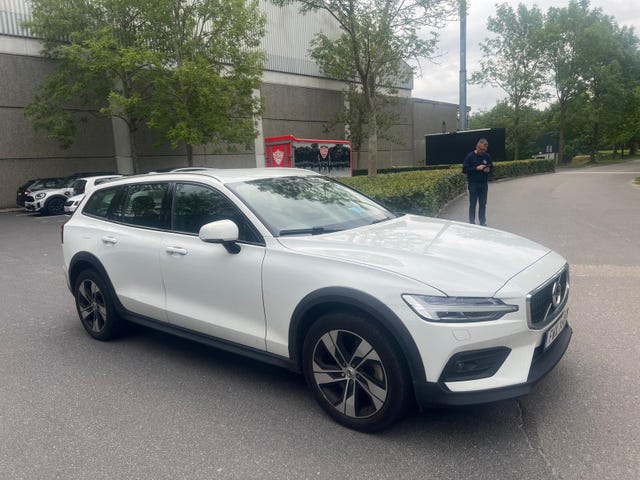 Volvo V60 Cross Country 2021