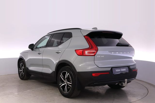 Volvo XC40 2025 – bild 3