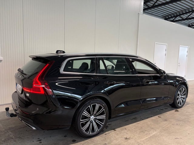 Volvo V60 2021 – bild 4