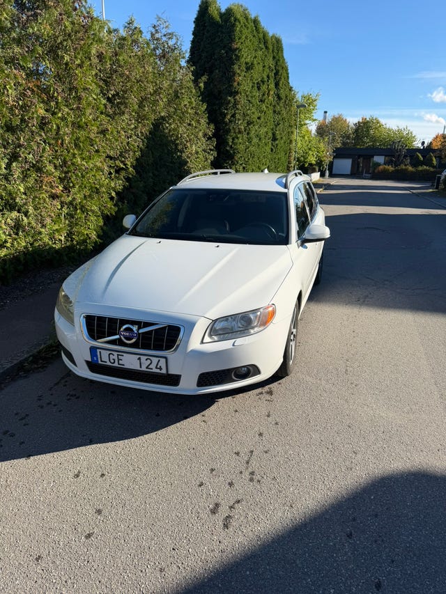 Volvo V70 2012