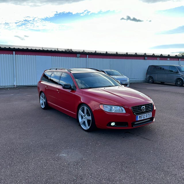 Volvo V70 2012 – bild 2
