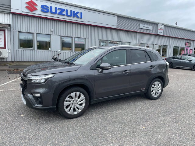 Suzuki S-Cross 2023