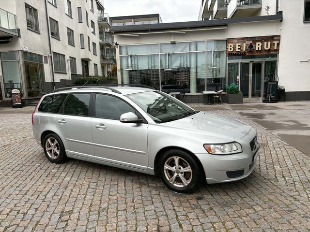 Volvo V50 2011
