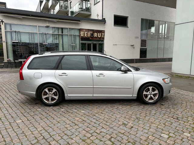 Volvo V50 2011 – bild 2