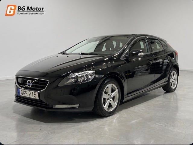 Volvo V40 2015