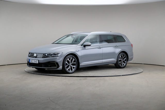 Volkswagen Passat 2023