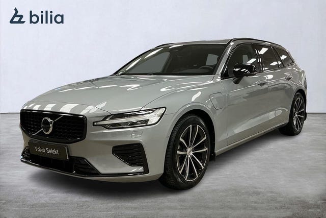 Volvo V60 2025