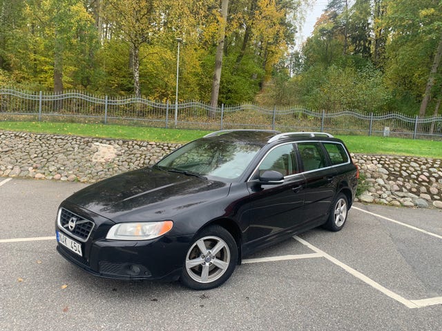 Volvo V70 2013