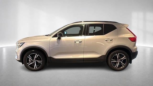 Volvo XC40 2025 – bild 3