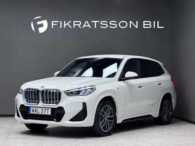 BMW iX1 2023