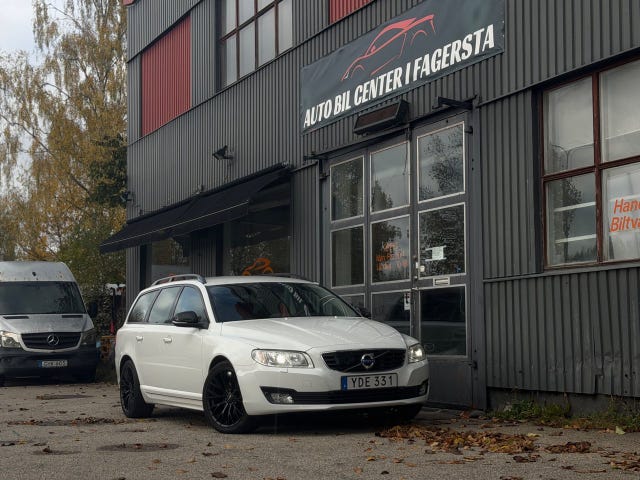 Volvo V70 2016