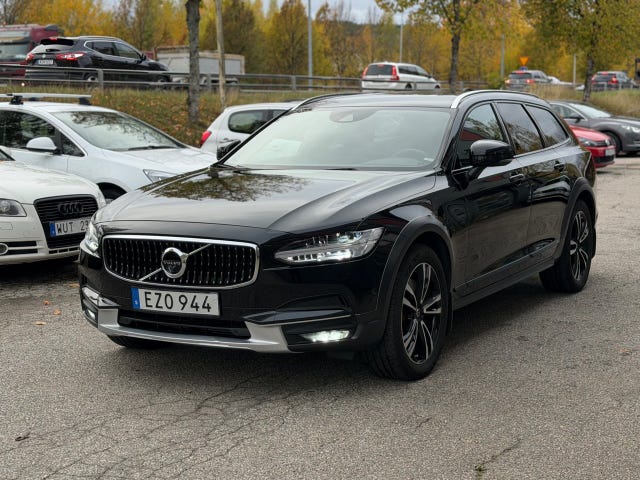 Volvo V90 Cross Country 2020 – bild 3