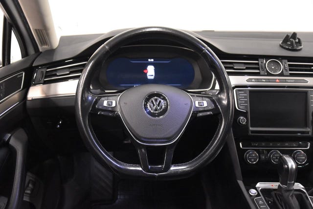Volkswagen Passat 2015 – bild 2