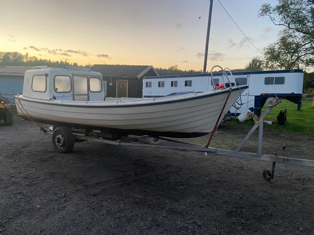 Hyttbåt med Yamaha 4 takt