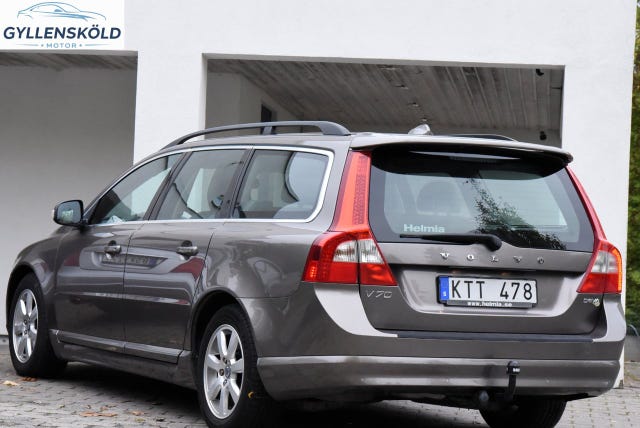 Volvo V70 2011
