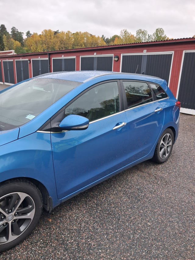 Hyundai i30 2016