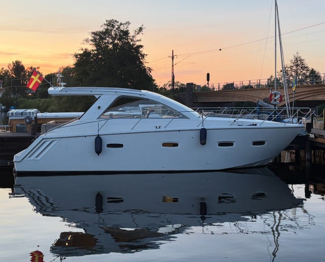 Sealine SC35