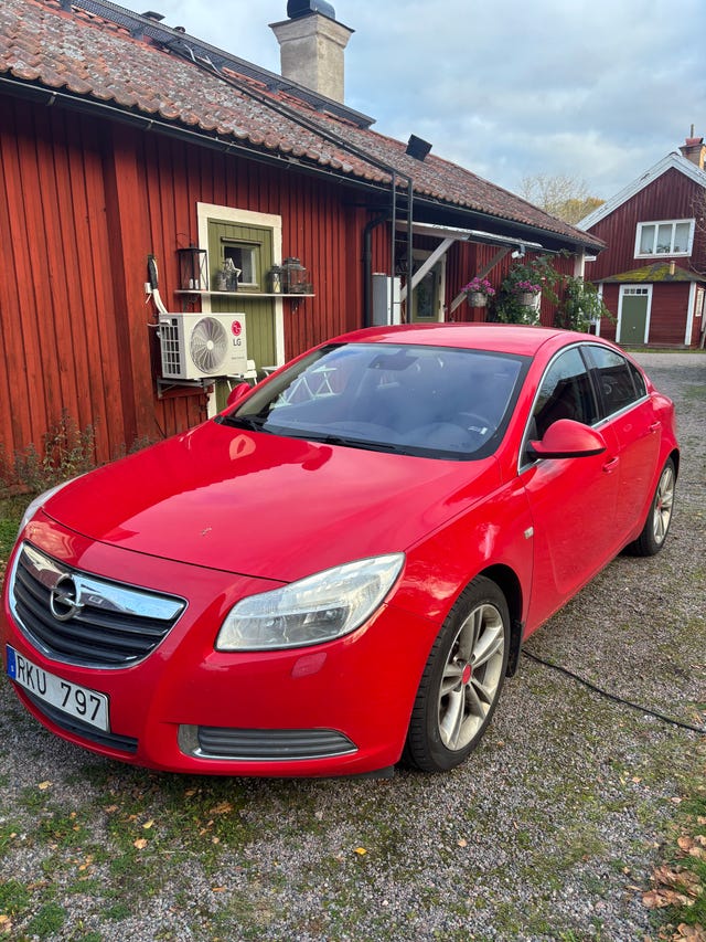 Opel Insignia 2011