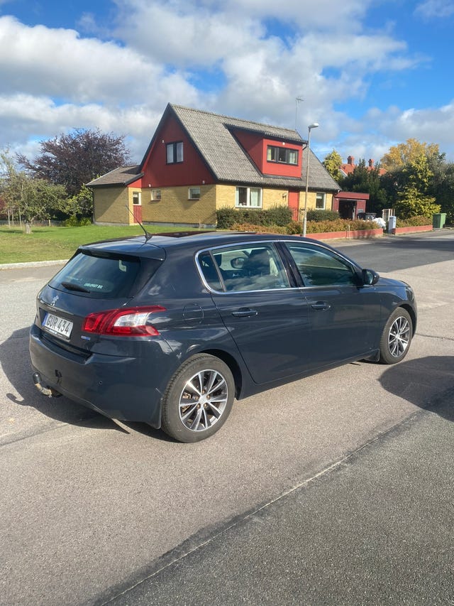 Peugeot 308 2015
