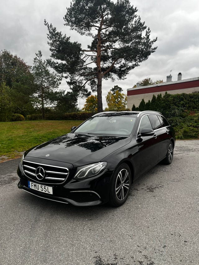 Mercedes-Benz E220 2020