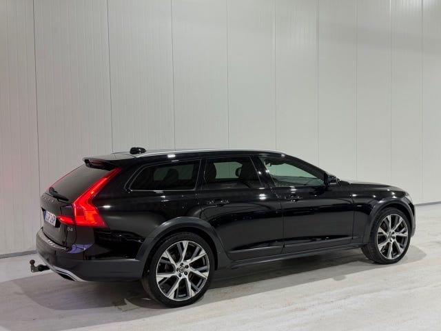 Volvo V90 Cross Country 2020 – bild 3