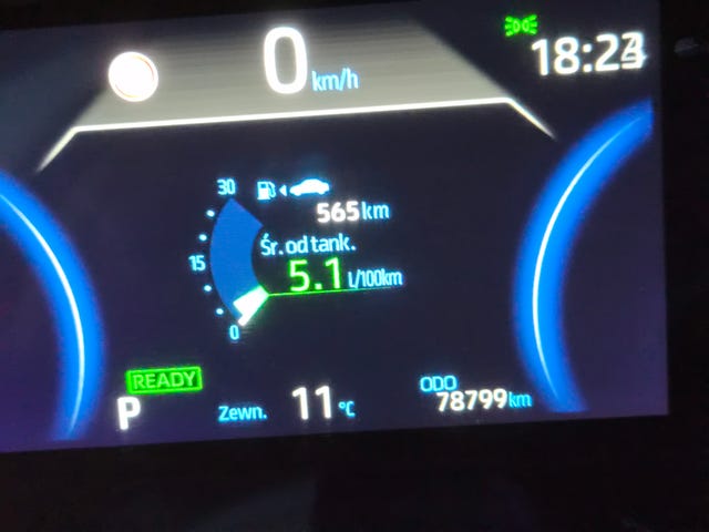 Toyota RAV4 2021 – bild 3
