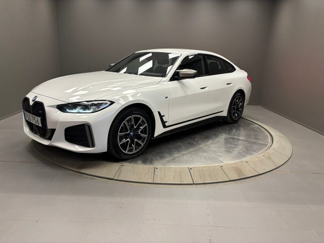 BMW i4 2024