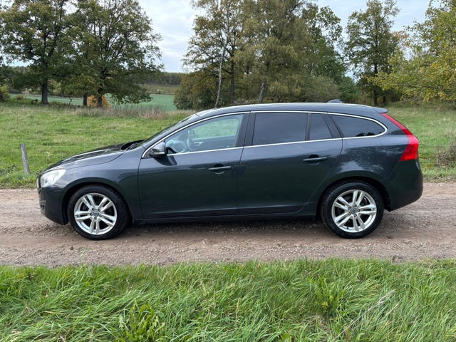 Volvo V60 2012 – bild 2