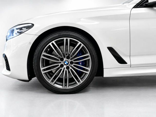 BMW 530d 2018 – bild 2