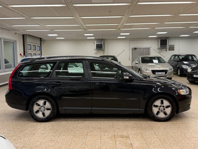 Volvo V50 2010 – bild 3