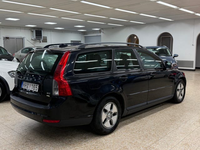 Volvo V50 2010 – bild 4