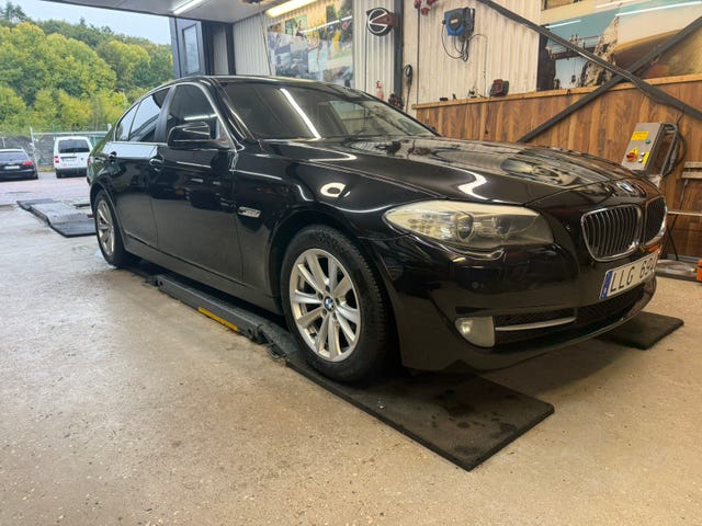 BMW 520d 2011
