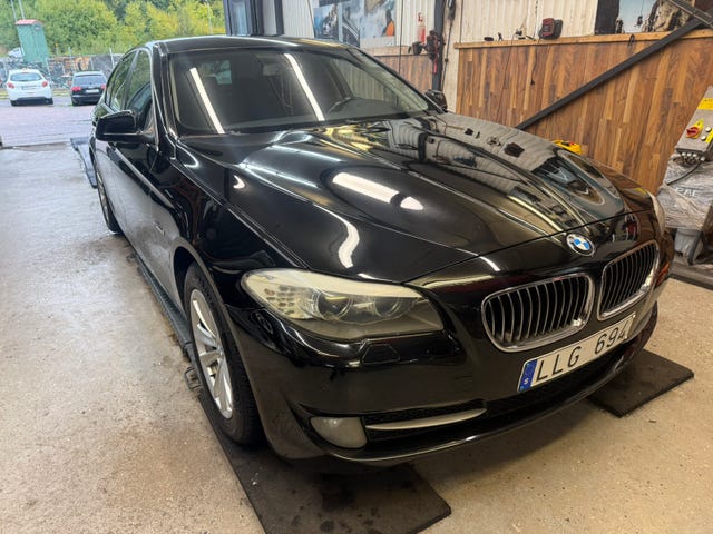 BMW 520d 2011 – bild 2